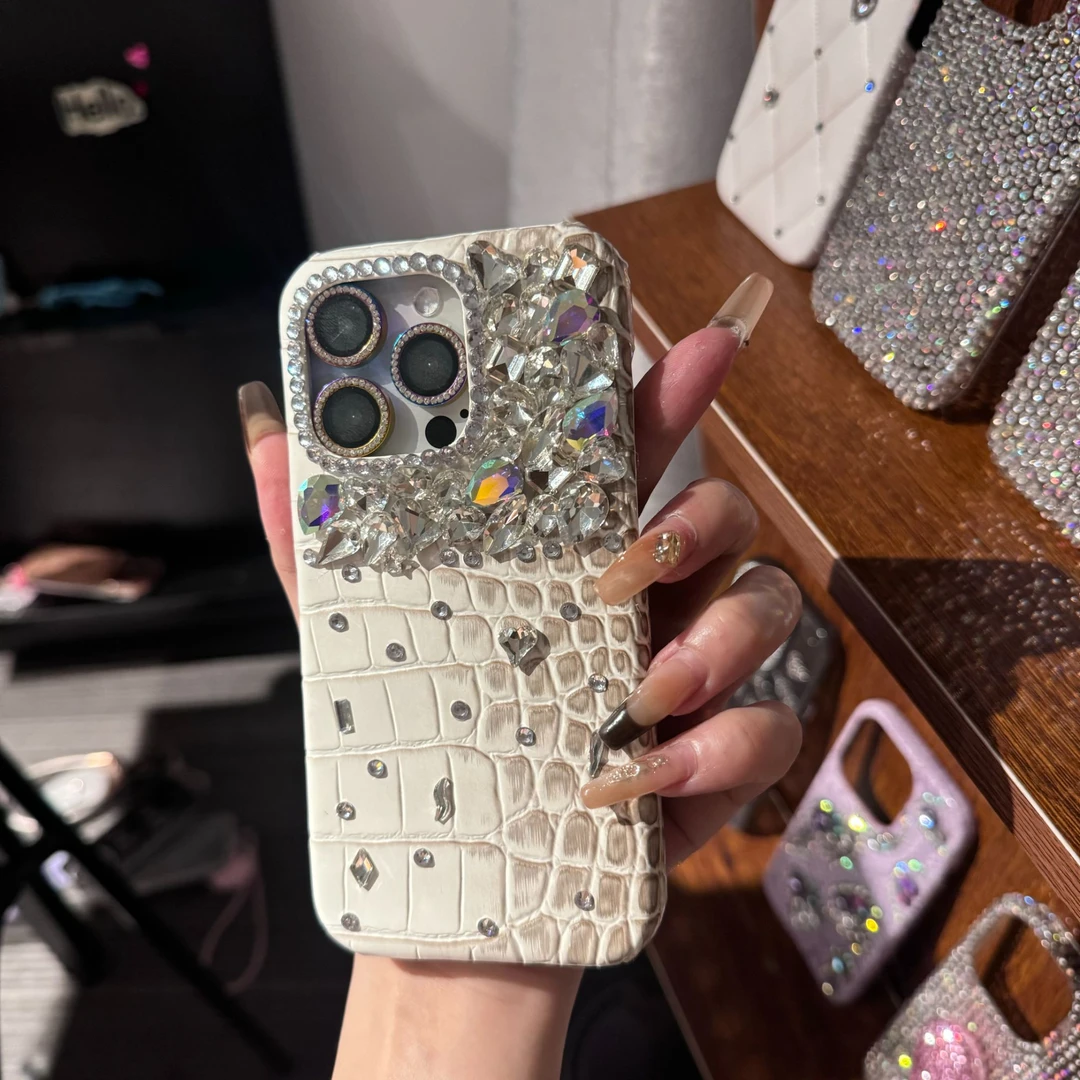 奢华高级感水钻闪闪鳄鱼皮适用于华为苹果16promax手机壳iPhone15