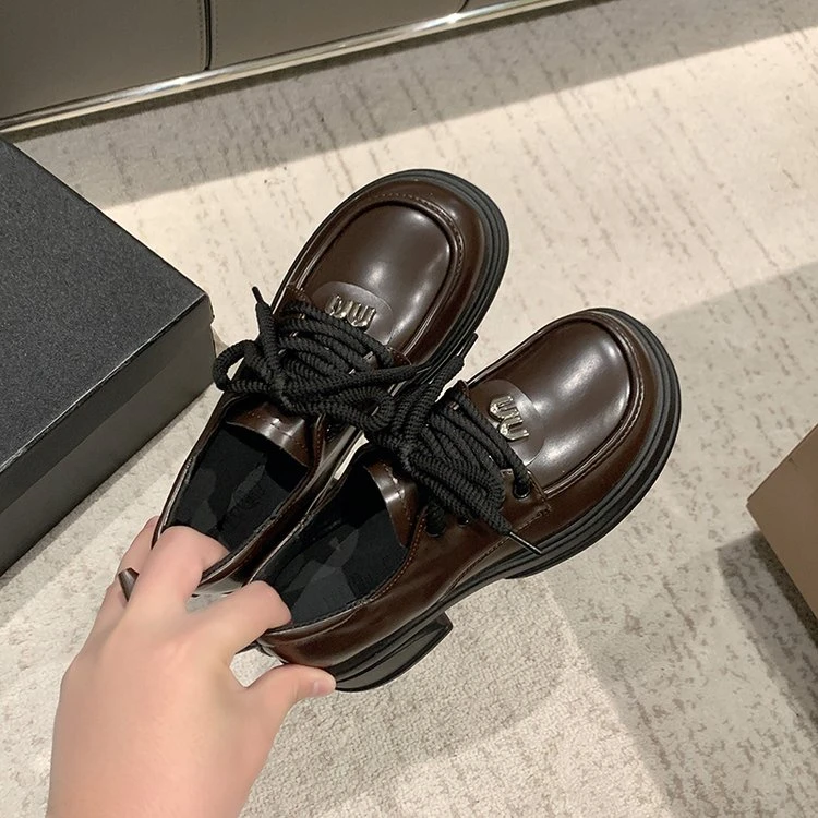 大码英伦风小皮鞋女2024年春季新款百搭厚底增高系带单鞋复古