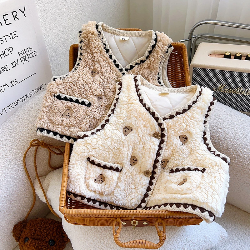 女童加厚加绒马甲冬季新款卡通百搭外穿轻薄可爱洋气背心TW109