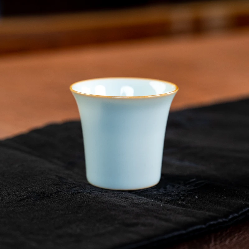 景德镇双板桥柴窑颜色釉纯手工冰川白小马蹄杯中式复古茶具客杯