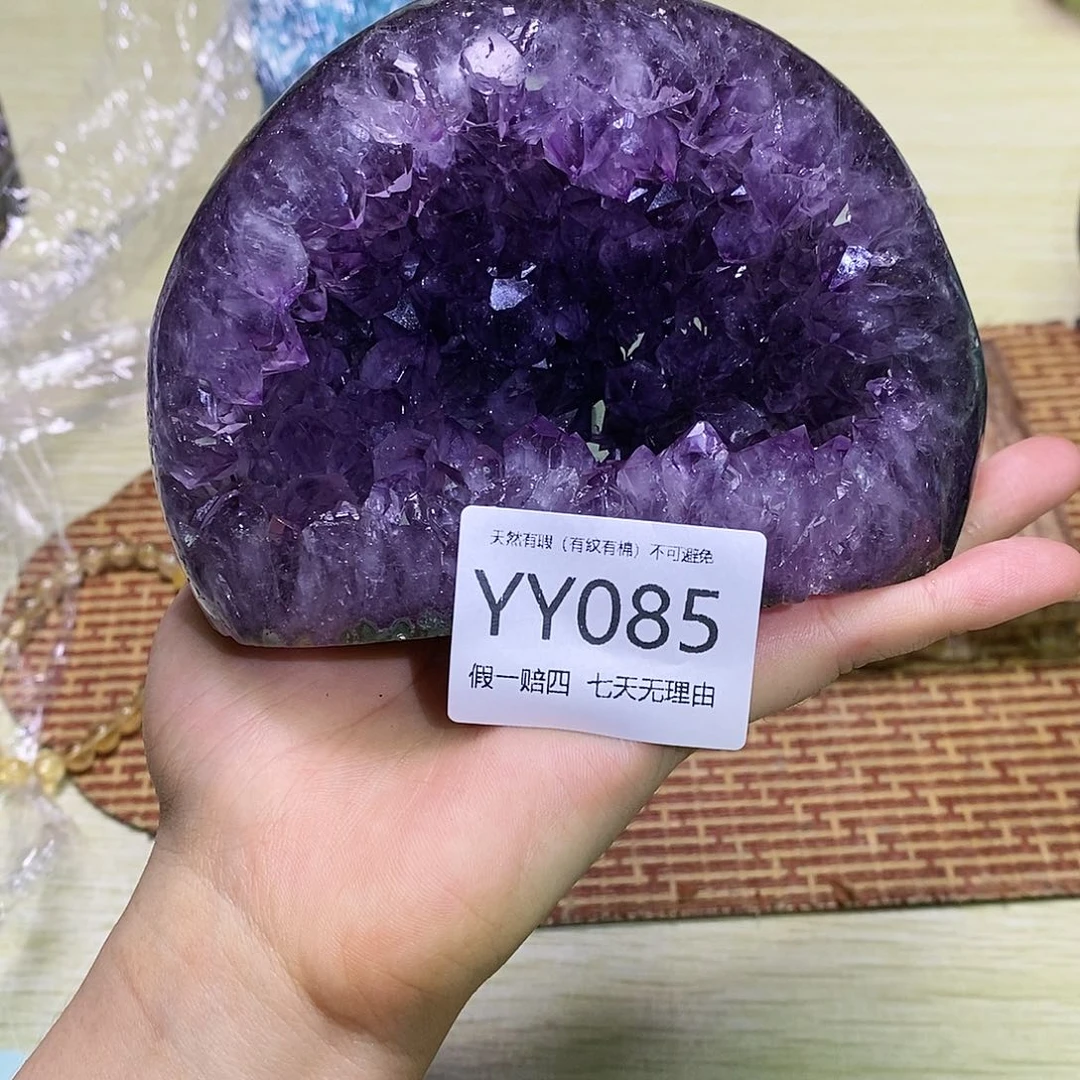 水晶天然水晶居家办公摆件未镶嵌不****。