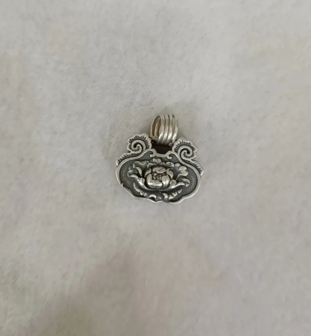 吊坠足银 1231-001花苞锁吊坠 时尚简约个性百搭经典小众精美精致