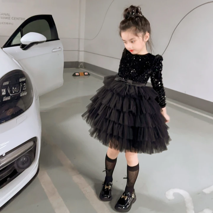 冬季新品女童秋冬赫本风小黑裙儿童新款蓬蓬纱裙走秀生日钢琴演出