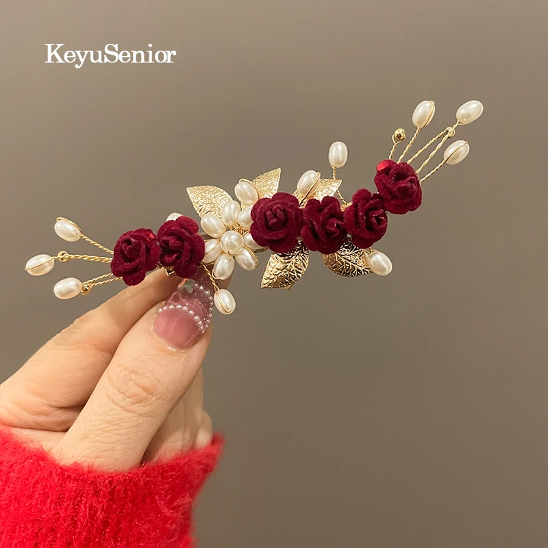 敬酒服订婚发夹女红色结婚新娘新中式旗袍马面裙古风侧边发簪头饰