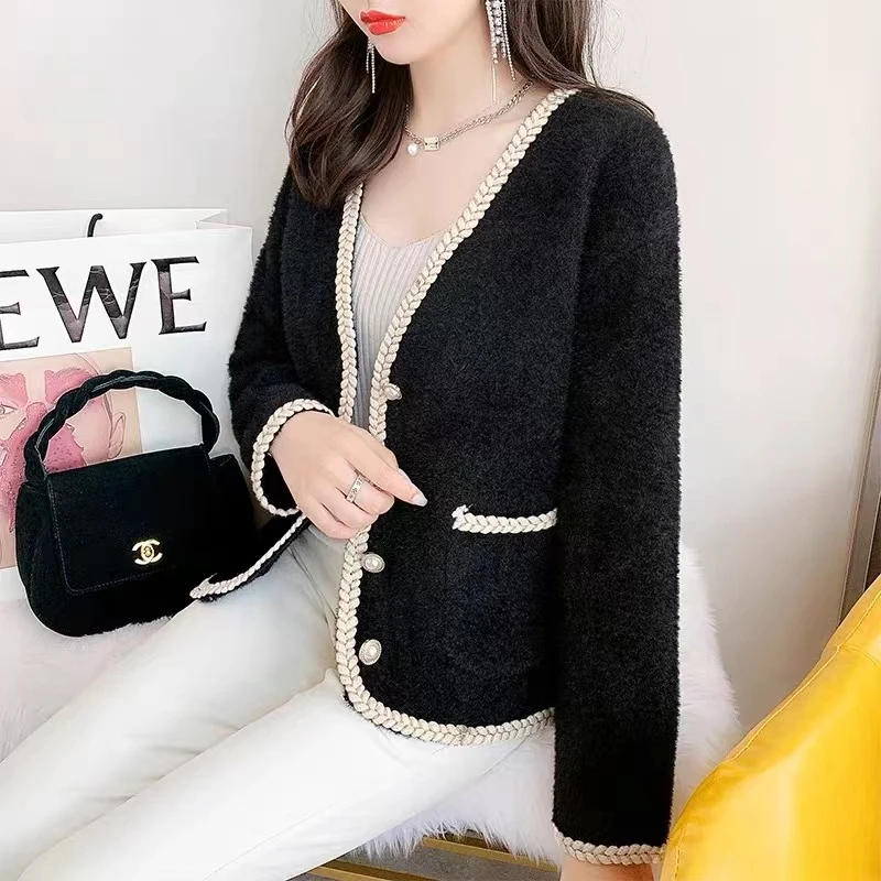 2176-春新款上衣小香风外搭短款毛衣水貂绒针织开衫长袖小外套DYX