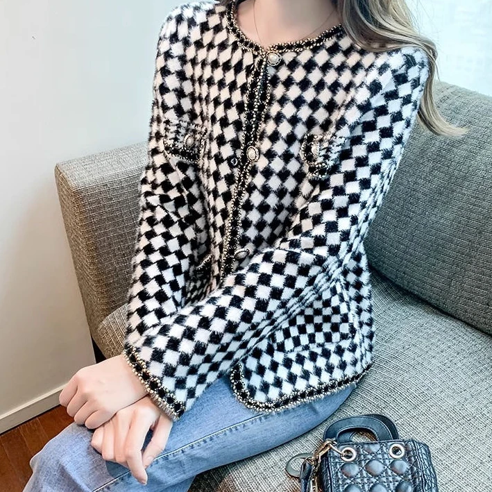 2215-秋冬小香风时尚百搭双面绒气质外套韩版棋盘格外套开衫-DYX