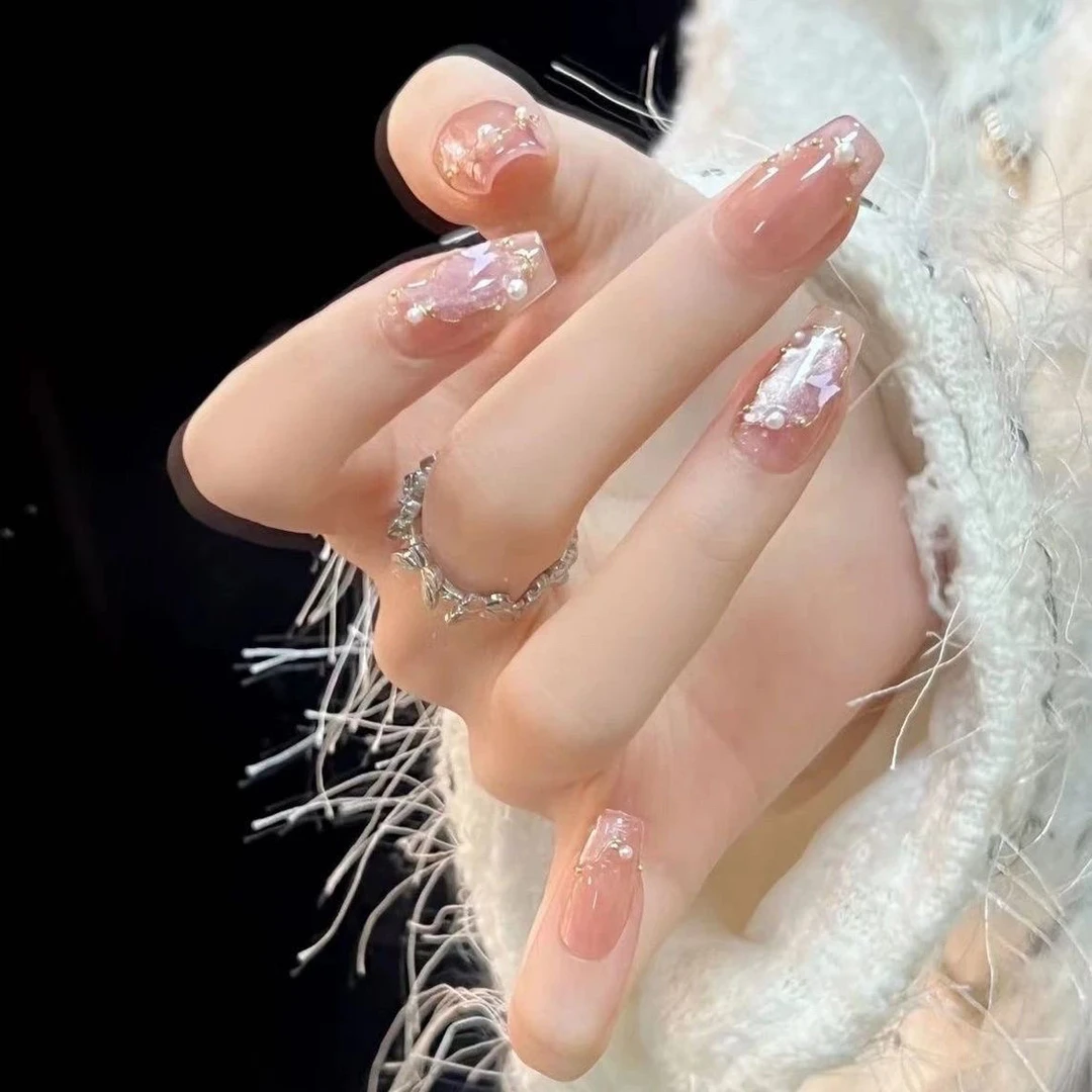 晨露碟翼裸色纯欲风猫眼珍珠气质纯手工穿戴甲美甲高级感