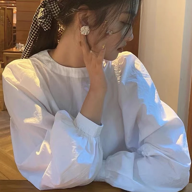 法式宽松泡泡袖白衬衫女春秋复古洋气别致甜美2590#