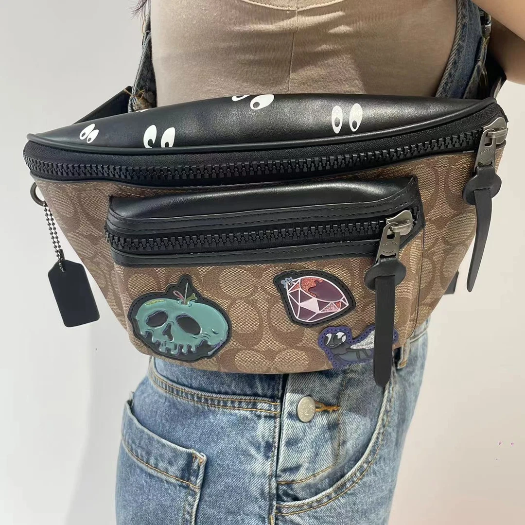 95新 COACH/蔻驰 COACH经典斜挎包/男女同款/