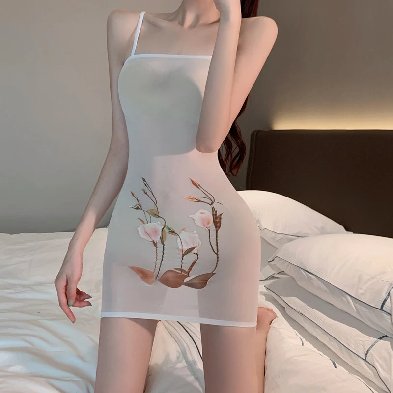 情调内衣吊带包臀睡裙睡衣女显瘦气质白色性感纯欲修身短款家居服