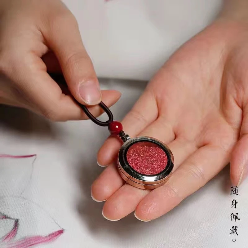 含辰砂工艺品精美晶体颗粒朱砂嘎乌盒吊坠时尚简约情侣款