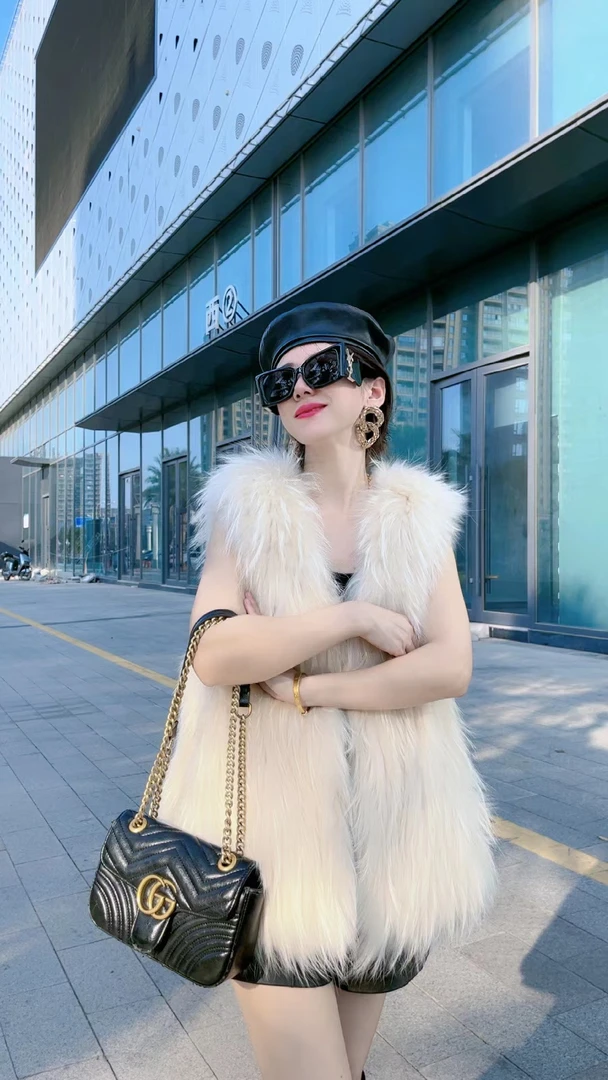 【粉丝团购】新款春秋韩版时尚洋气小个子修身显瘦百搭貉子毛马甲