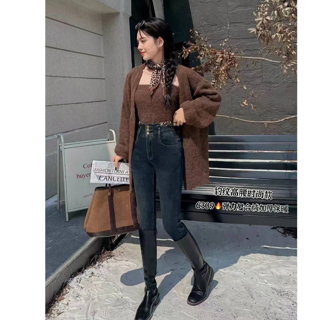 王永家~冬季新款复合加厚绒弹力牛仔小脚裤6309