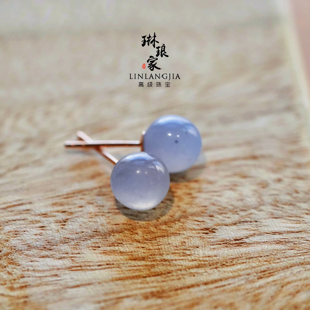 昌荣紫韵 老坑冰胶紫圆珠耳钉全无瑕 卡8.1mm