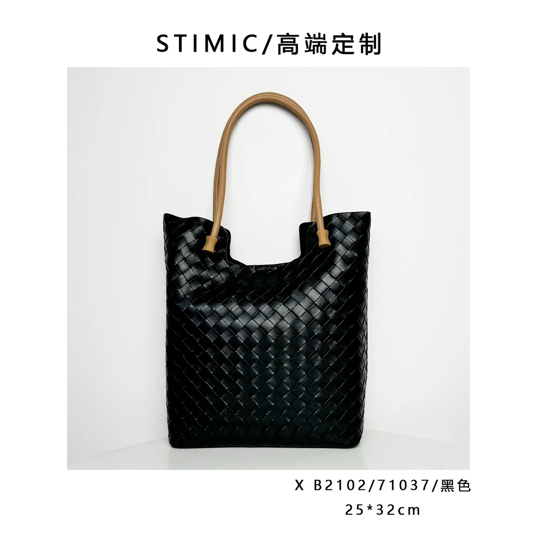 X B2102/71037/黑色 高端订制手工蜡线时尚女士单肩斜挎包1781