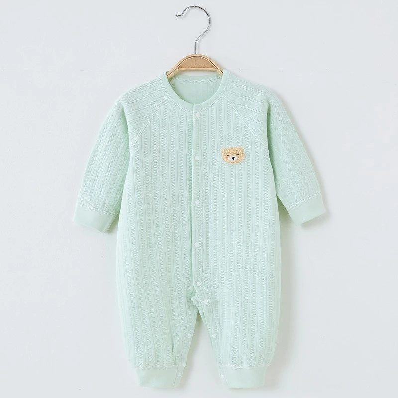 婴儿连体衣秋冬款A类纯棉无骨新生儿衣服婴幼儿打底宝宝爬服纯色