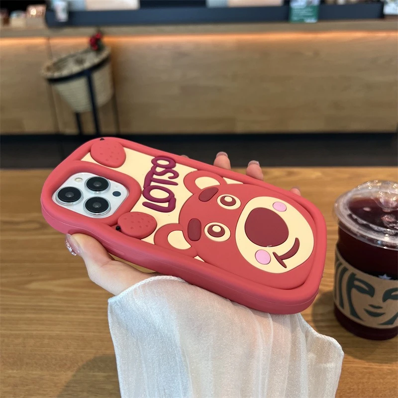 ins可爱草莓小熊立体适用苹果14手机壳iphone13Promax新款12小众