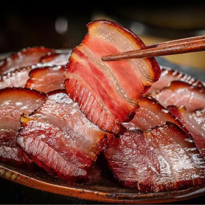 农家土猪肉烟熏五花肉