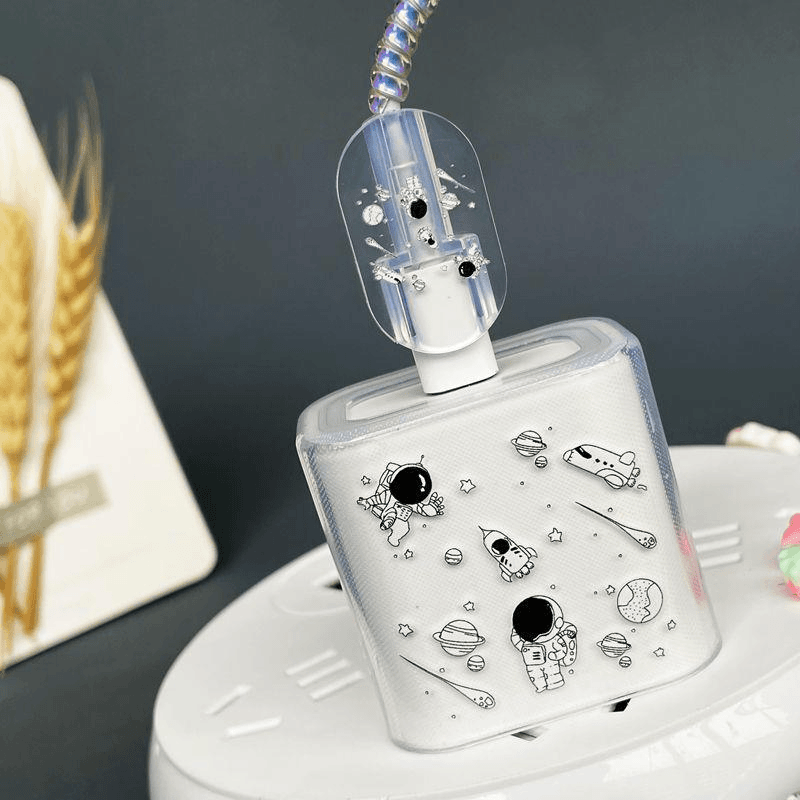适用苹果15plus pro max数据线保护套20w充电器缠绕绳防断硅胶壳