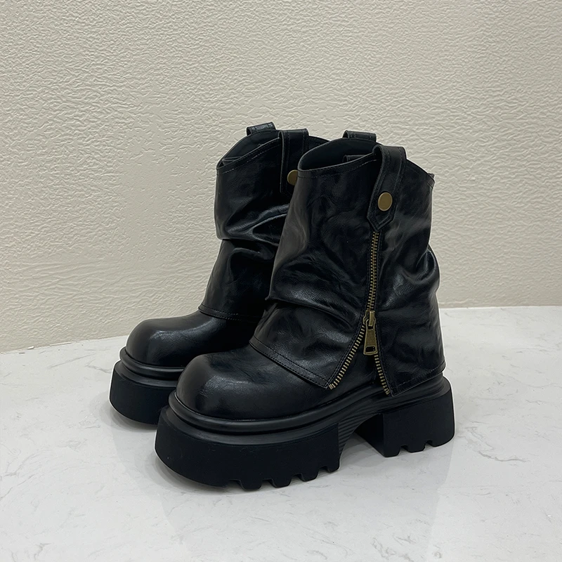 【亿亿】手工定制英伦风小个子厚底增高短靴烟筒马丁靴女靴8932