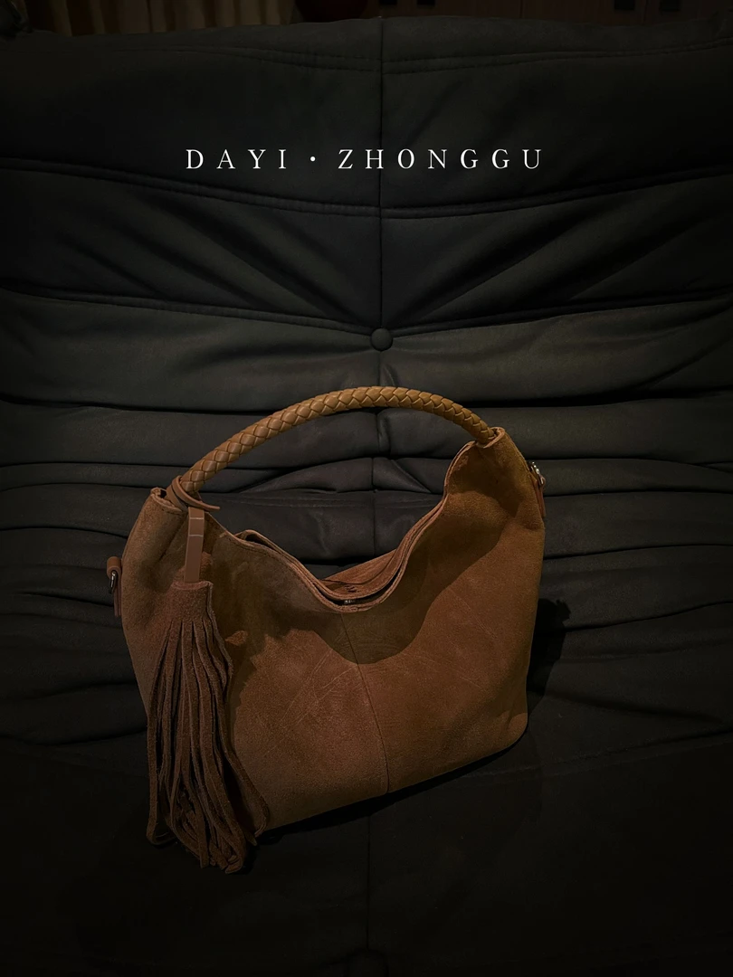 ZYROS/秋冬新款棕色碎条高级感时尚百搭手拎斜跨菜篮包女1453