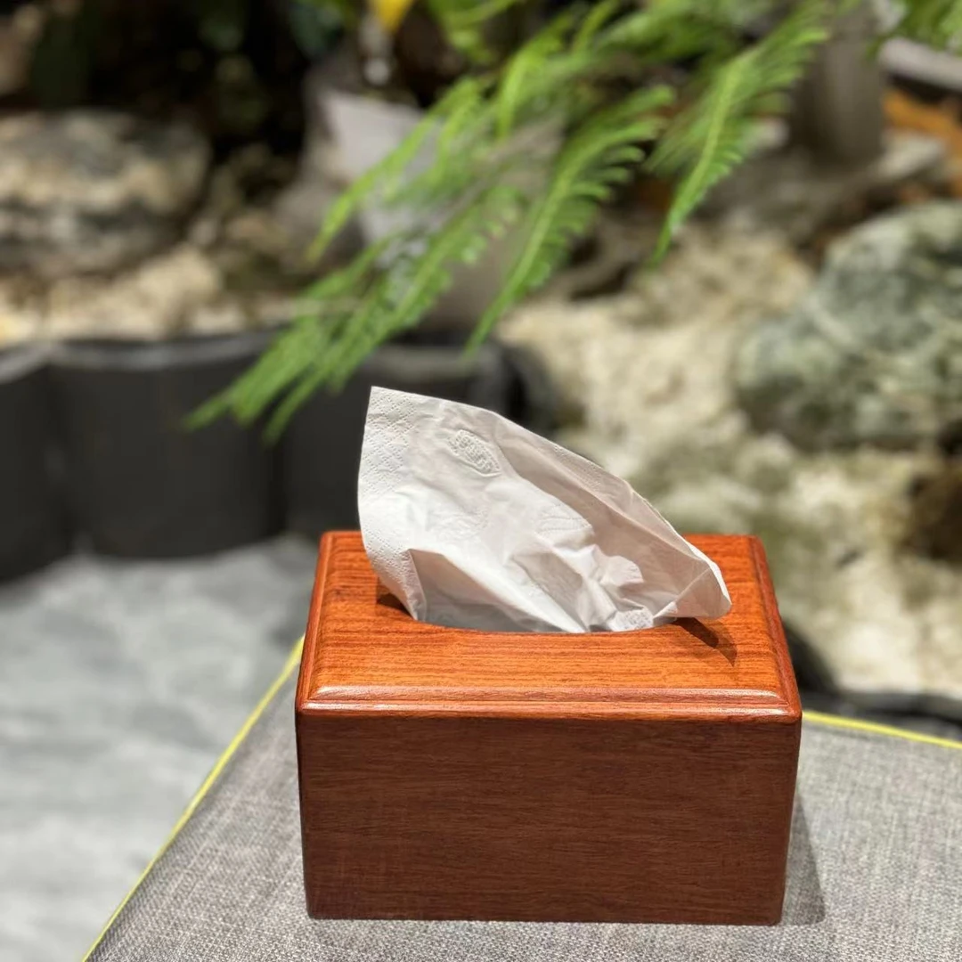 大果红木 纸巾盒18*12*高10厘米（手工品  介意慎拍）