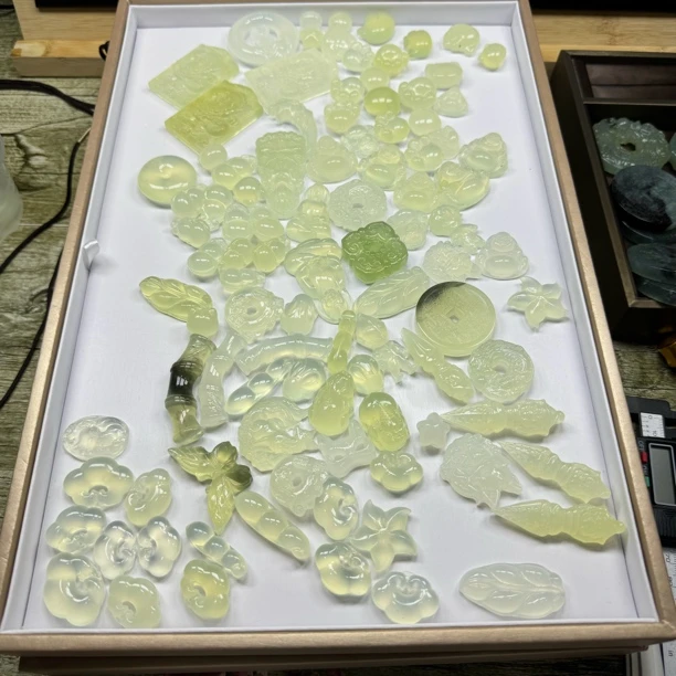 岫玉吊坠岫玉项链