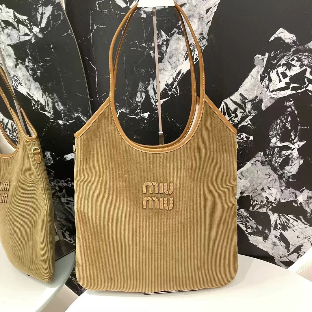 全新未使用 MIU MIU/缪缪 ivy 肉桂棕 灯芯绒拼皮托特包 单肩包