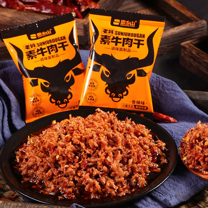 老妈素牛肉干网红辣条粒儿时怀旧校园辣味素肉小零食网红爆款手工