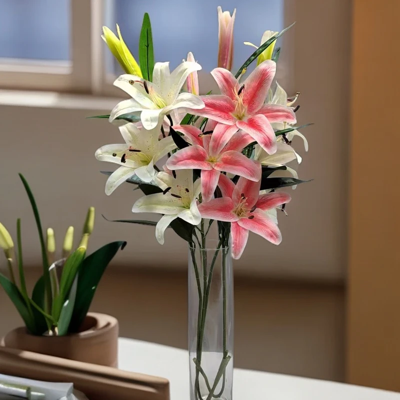 仿真百合花单支手感4头百合餐桌室内摆件假花家居花束装饰假花