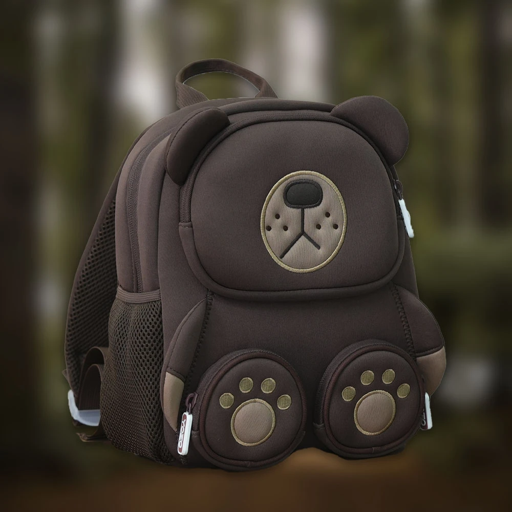 小学生熊熊书包儿童卡通包包男生男孩减重双肩背包轻便防水