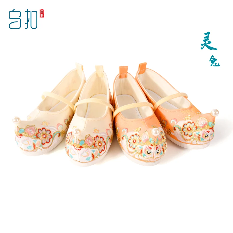 乌扣灵兔国庆节女童汉服鞋子儿童古装绣花百搭绣花鞋平底布鞋春秋