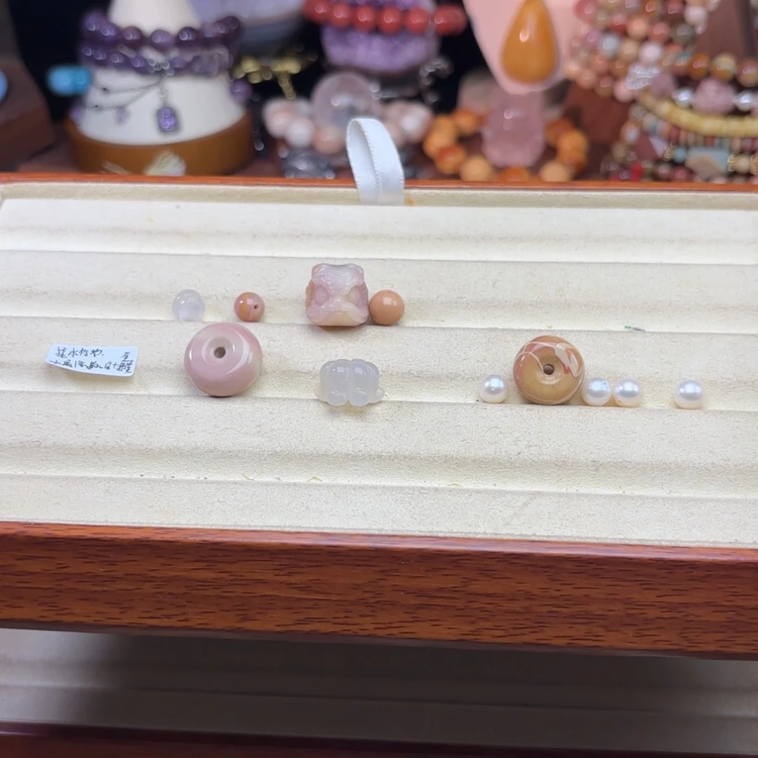 【闪购商品】石英质玉珠宝半成品未镶嵌肉****侧