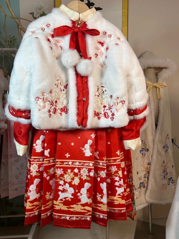 2023明制马面裙汉服女童秋冬款古风古装中国风唐装女宝拜年服套装