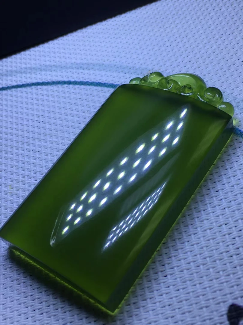 天然精美岫玉平安牌挂件