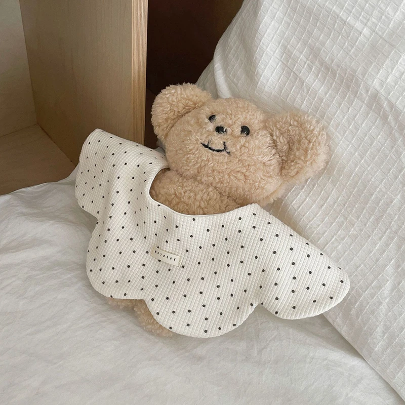 韩系婴儿口水巾纯棉秋冬款吐奶垫巾男女宝宝围嘴双面吸水花瓣围兜