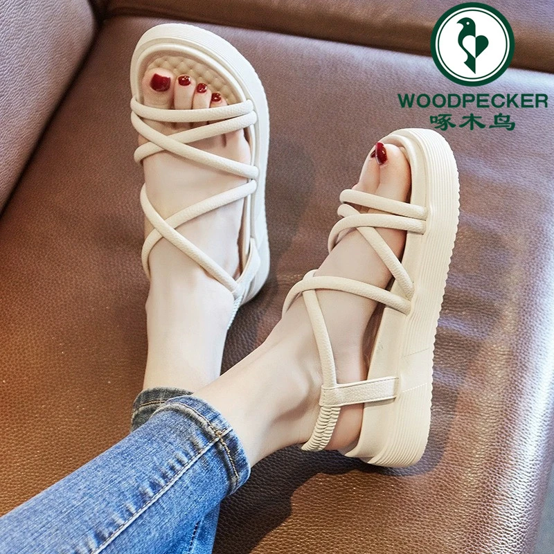 啄木鸟罗马凉鞋女2024夏季新款休闲百搭厚底软底孕妇沙滩女款鞋子