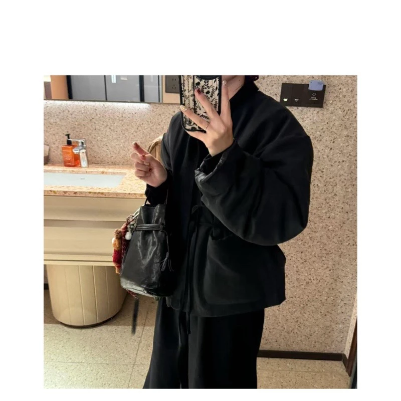 NiNi:极简韩系圆领系带鹅绒服外套～（保价年货款）