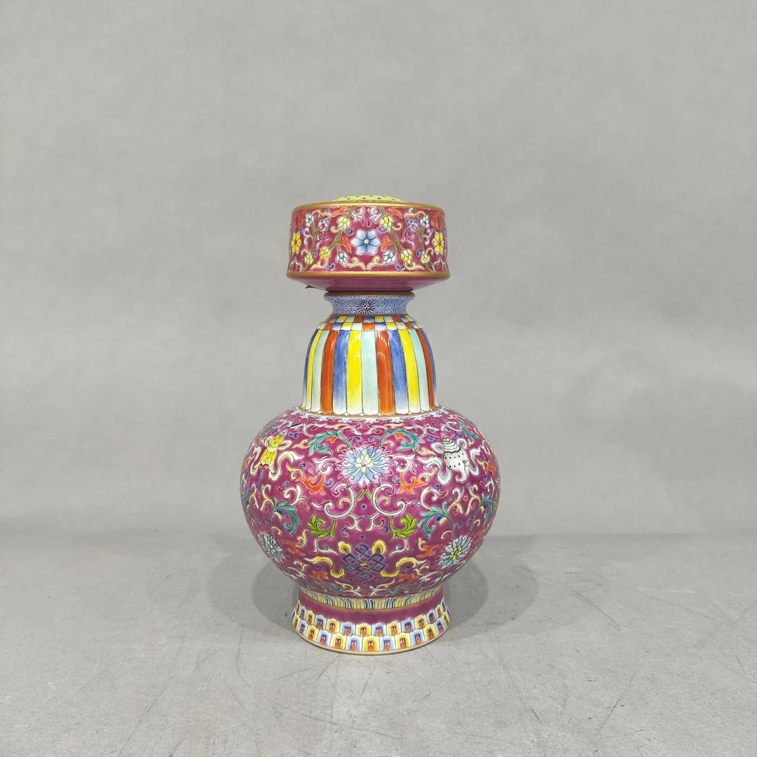 古董瓷器/清  胭脂红缠枝八宝贲巴瓶