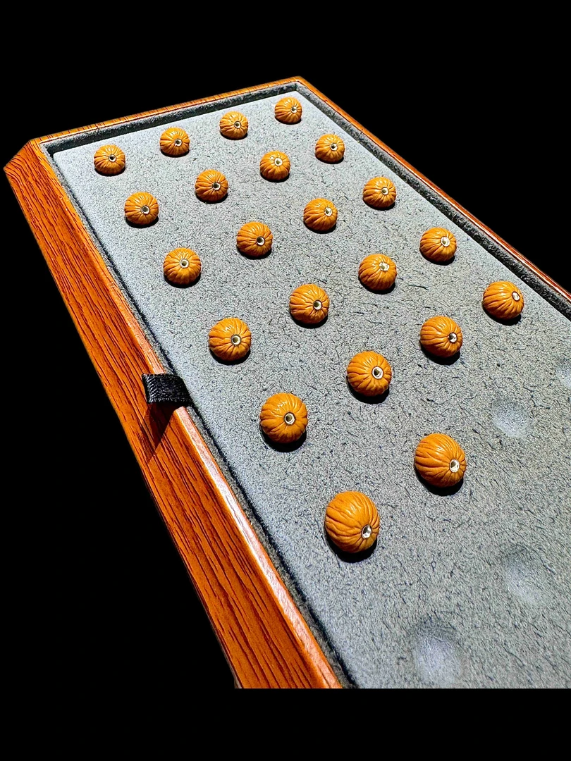 镶嵌银管911猴头手串