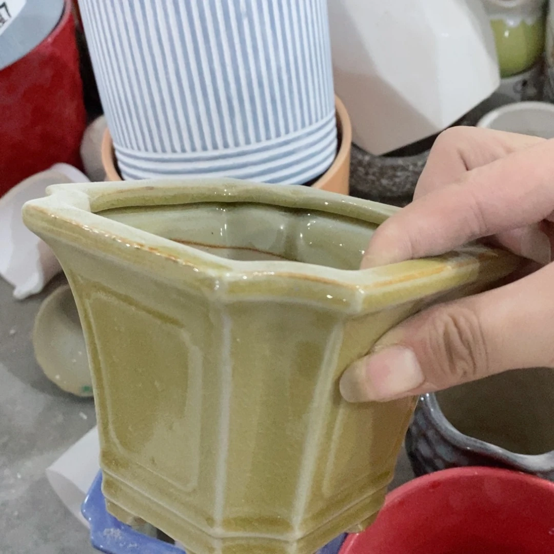 红陶20CM（含）-50CM（不含）