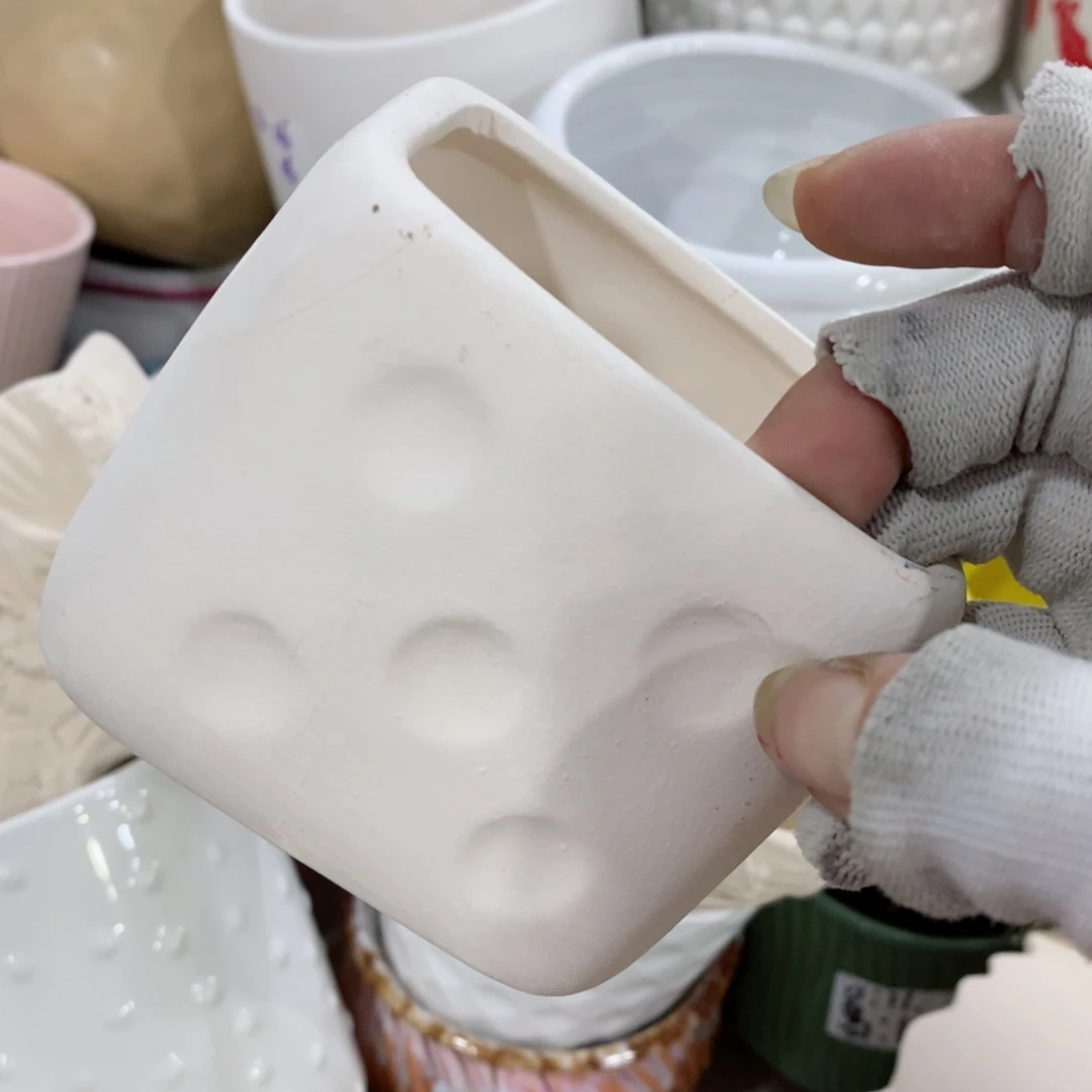 红陶20CM（含）-50CM（不含）