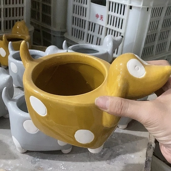 红陶20CM（含）-50CM（不含）