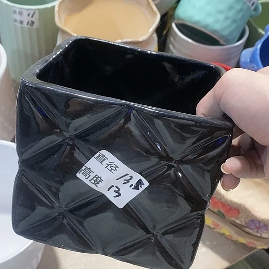 红陶20CM（含）-50CM（不含）