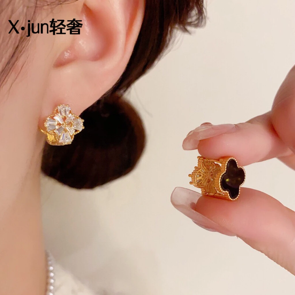 铜合金耳饰 微镶双面四叶花耳扣精致简约百搭小众轻奢高级感耳环