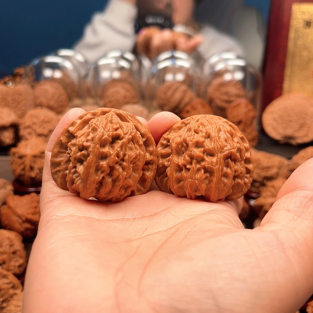 文玩核桃把件伴**生文玩