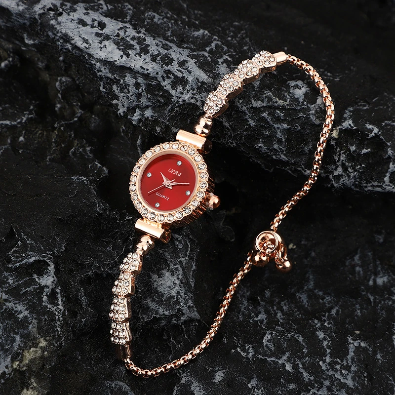 A复古名媛轻奢风手链红色小圆表FL 8817 H