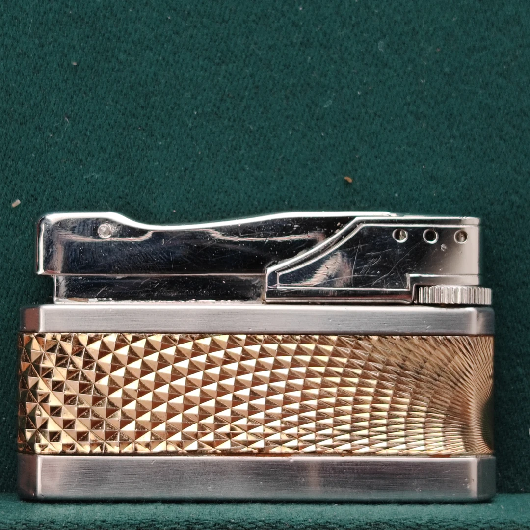 以撒简奢中古充气打火机链接可调火W56P