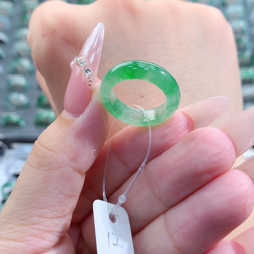 翡翠戒指未镶嵌12号