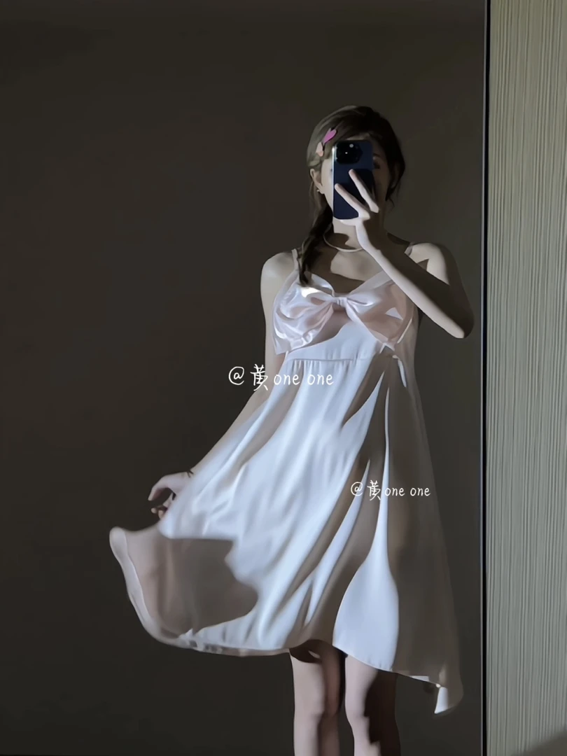 【黄oneone】千金公主风舒适宽松夏季薄款吊带睡裙柔光缎面居家睡裙